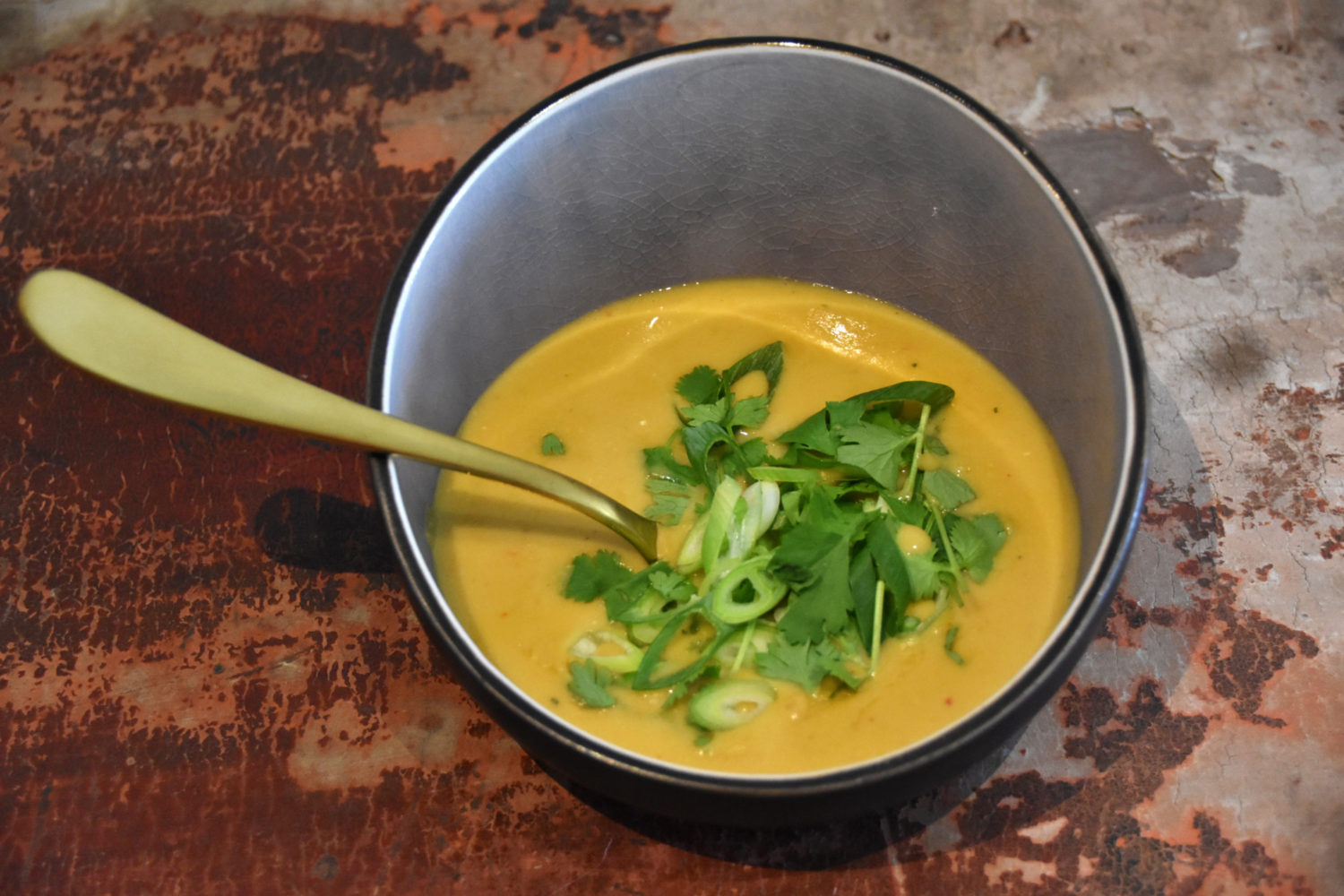 Linzensoep met curry: Oosterse finesse