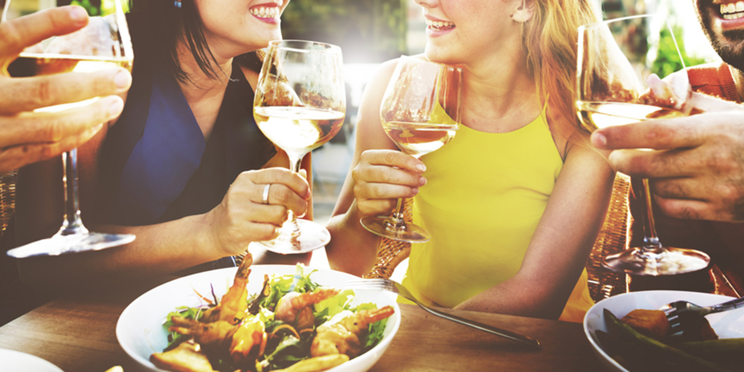 Effecten van alcohol: dit is waarom je alcohol overdag sneller voelt dan ‘s avonds