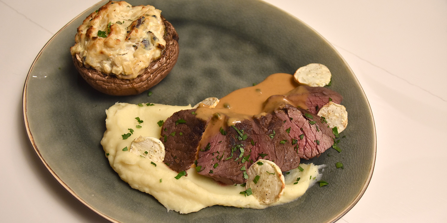 Hert met portobello en pastinaak - Kerstkeuken van Liselotte