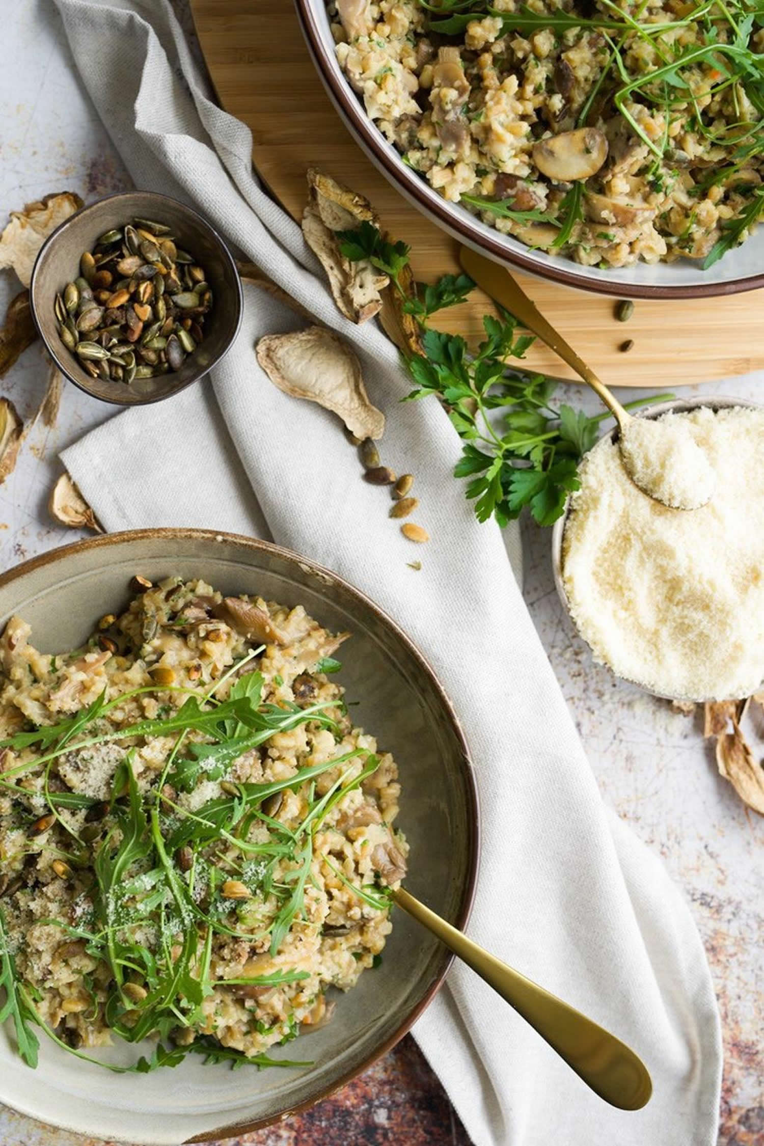 Spelt met bloemkool en paddenstoelen