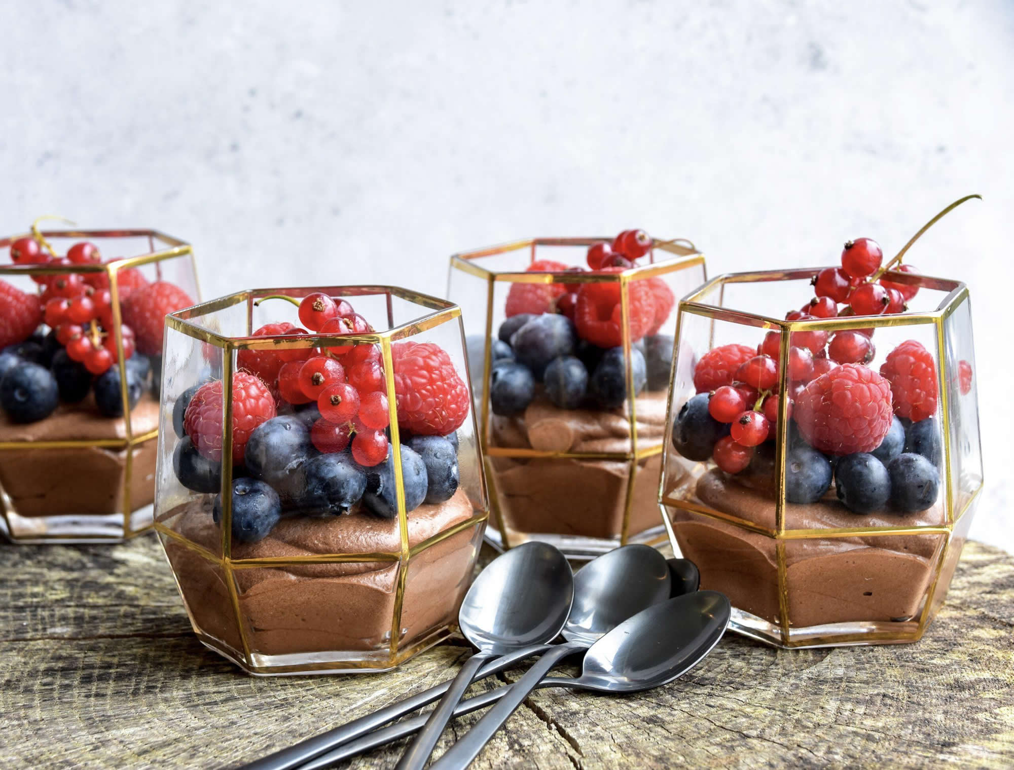 Pittige chocolademousse met olijfolie en fleur de sel