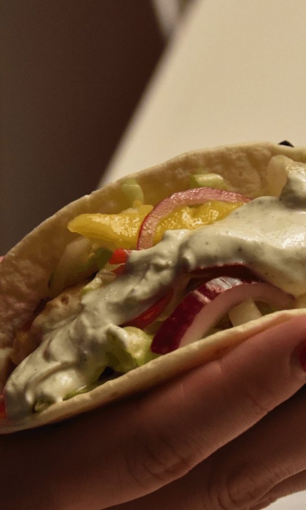 Taco’s met visburger en krokant slaatje